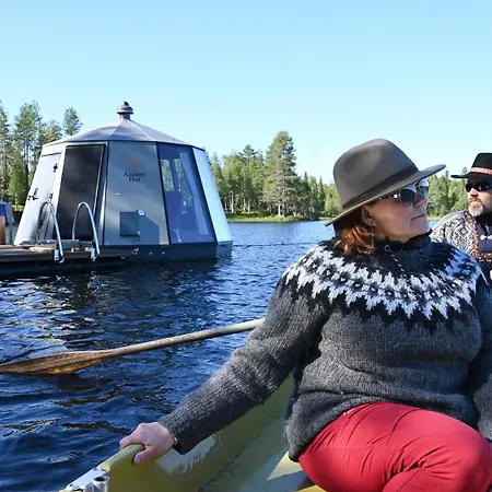 Isokenkaeisten Klubi - Wilderness فندق Kiviperä