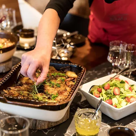 Hotel Isokenkaeisten Klubi - Wilderness Kivipera