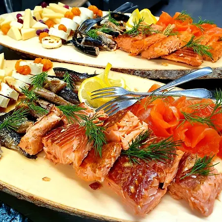 Hotel Isokenkaeisten Klubi - Wilderness 2*