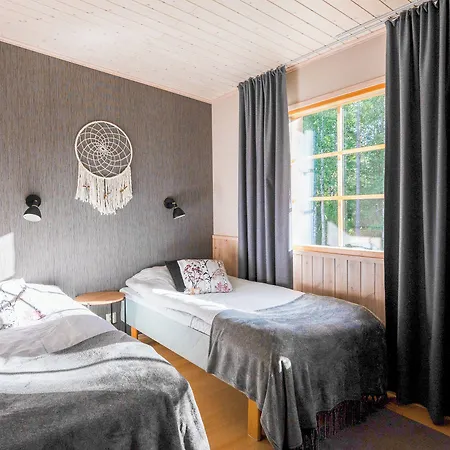 Isokenkaeisten Klubi - Wilderness 2* Kiviperä