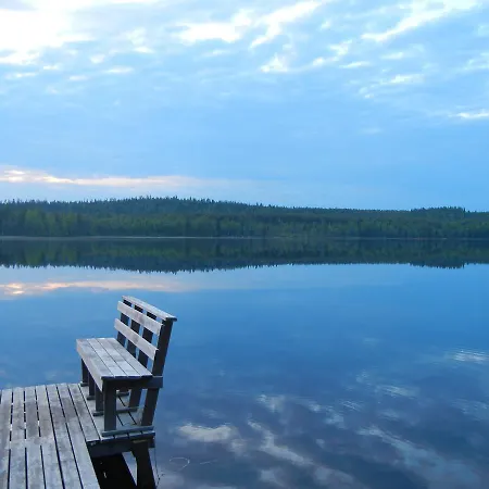 Isokenkaeisten Klubi - Wilderness Hotel 2*