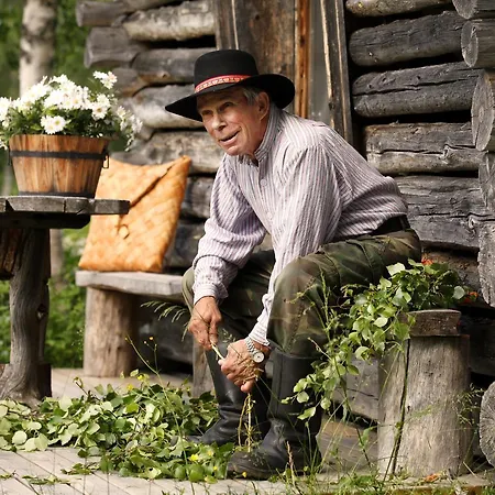 Isokenkaeisten Klubi - Wilderness