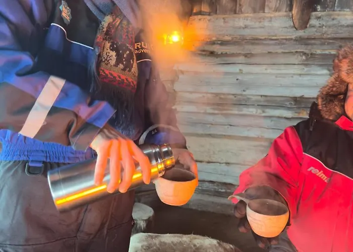 Isokenkaeisten Klubi - Wilderness فندق