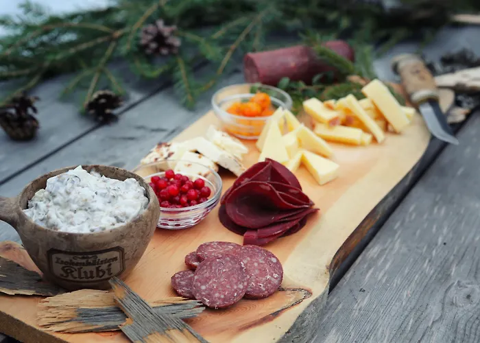 Isokenkaeisten Klubi - Wilderness Kiviperä