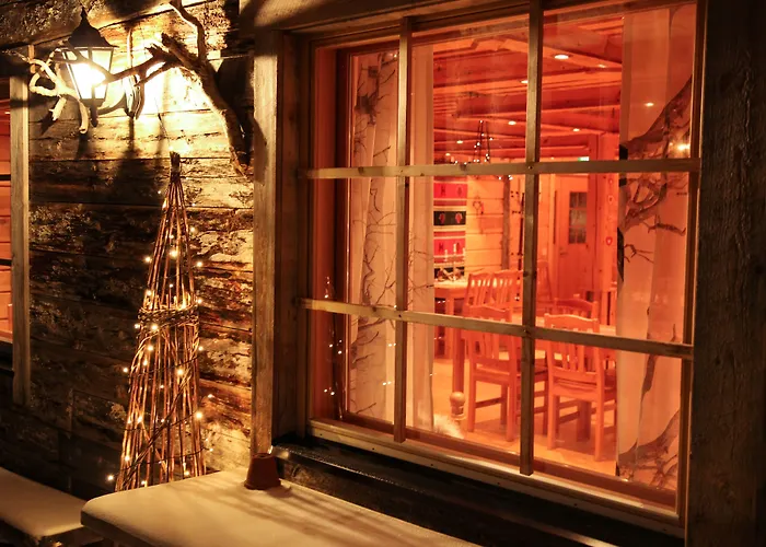 Isokenkäisten Klubi - Wilderness 2* Kiviperä