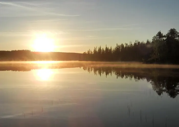 Isokenkäisten Klubi - Wilderness