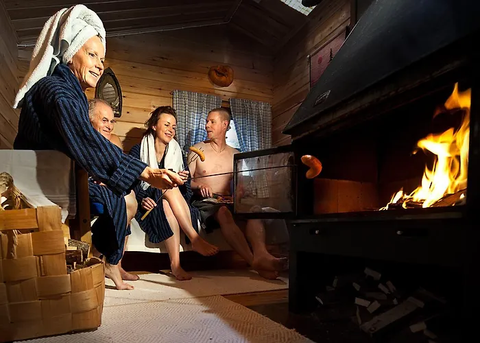 Isokenkäisten Klubi - Wilderness 2* Kiviperä